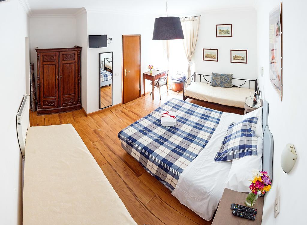 Bed & Breakfast Flavia 84 Rome Room photo