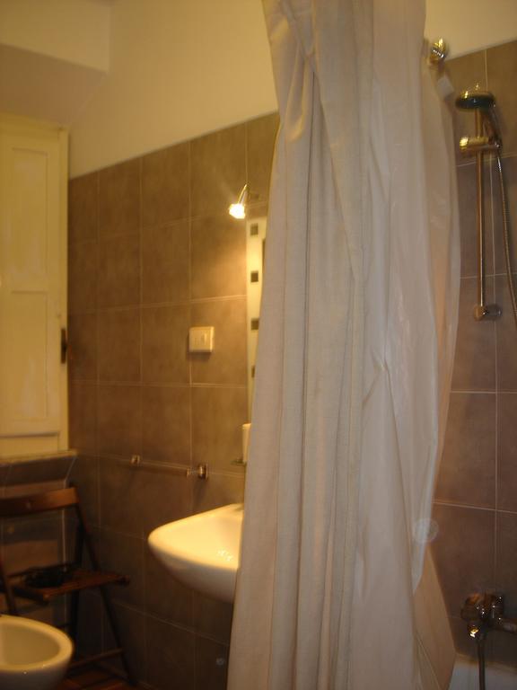 Bed & Breakfast Flavia 84 Rome Room photo
