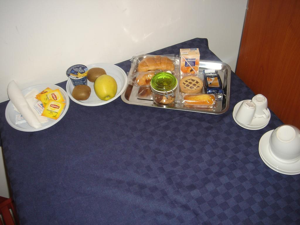 Bed & Breakfast Flavia 84 Rome Room photo